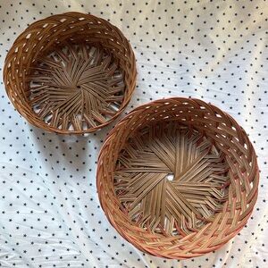 Vintage Set of 2 Wicker Woven Rattan Baskets 9.5” & 11” Brown w/Red Accent Color